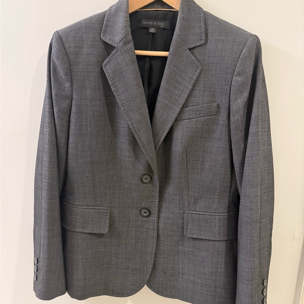 Anne Klein Tailor Fit Blazer - Size 12P